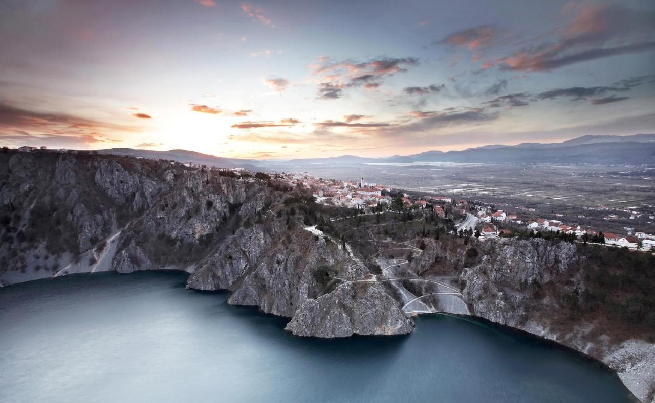 Anno Apartment Imotski-Makarska ภายนอก รูปภาพ
